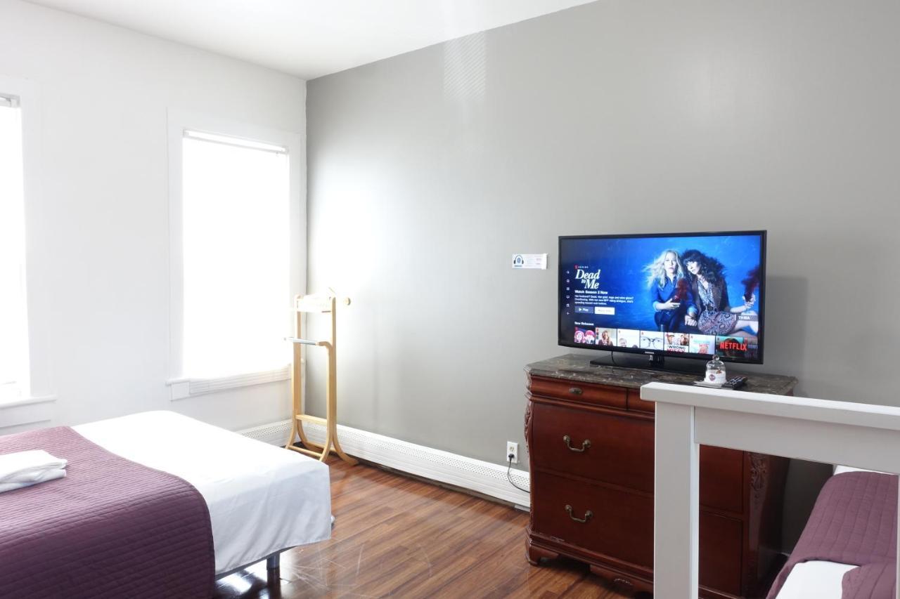Best Room Nyc✈︎Ewr Layover➤Walk To Nyc Subway นูวาร์ก ภายนอก รูปภาพ